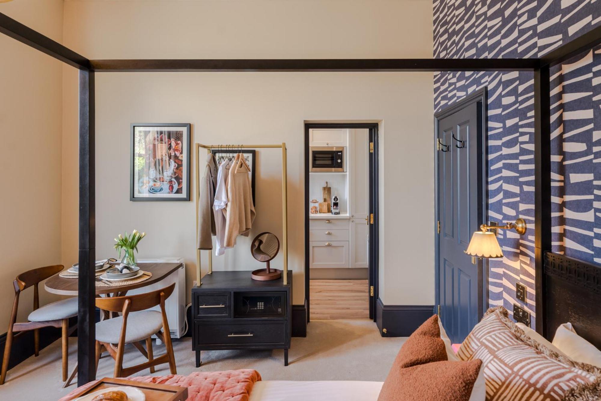 Pembroke House I Your Apartment 布里斯托 客房 照片