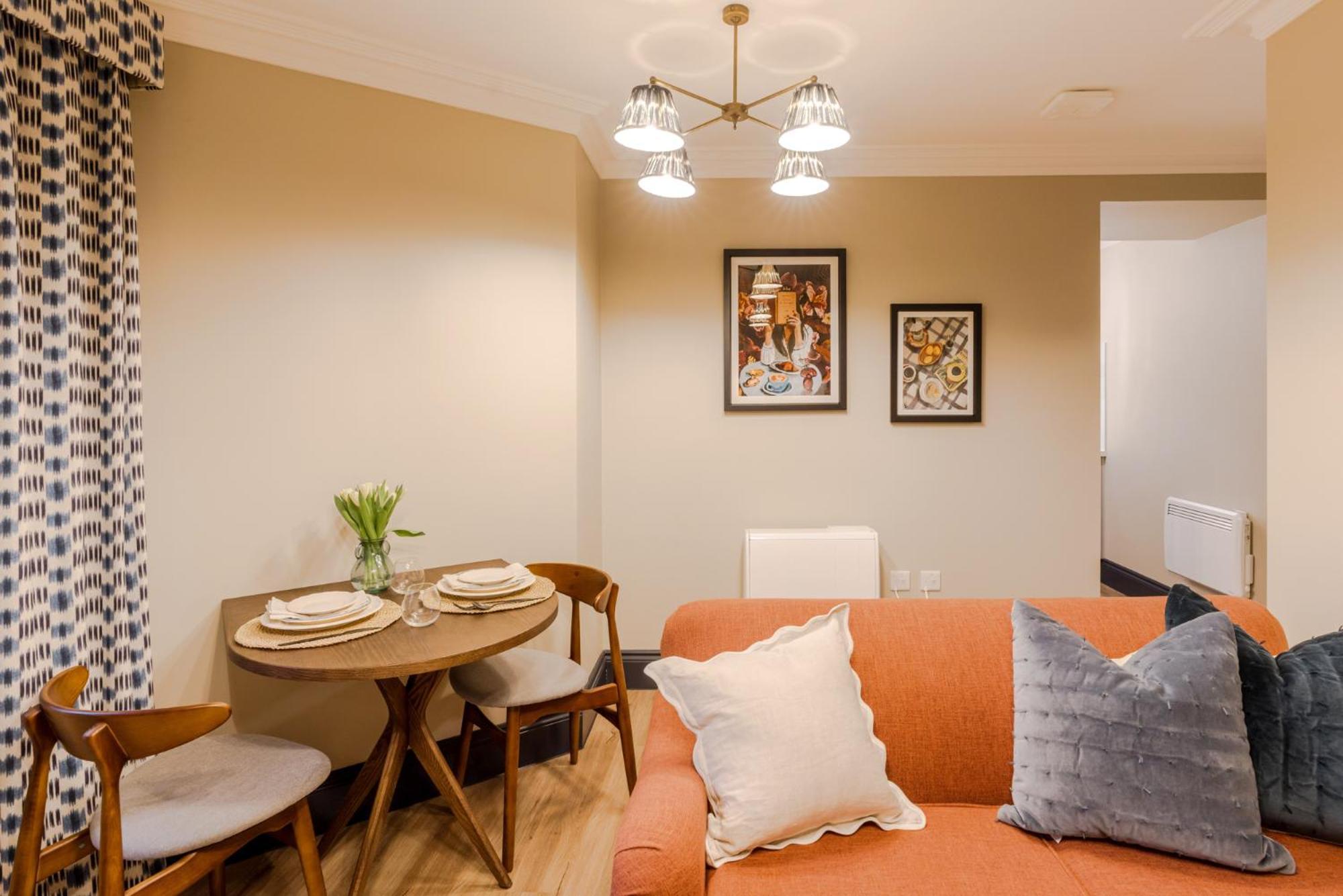 Pembroke House I Your Apartment 布里斯托 客房 照片